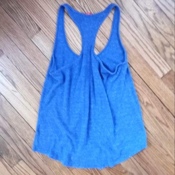 🦋Nike racer back tank top🦋 - Picture 3 of 4